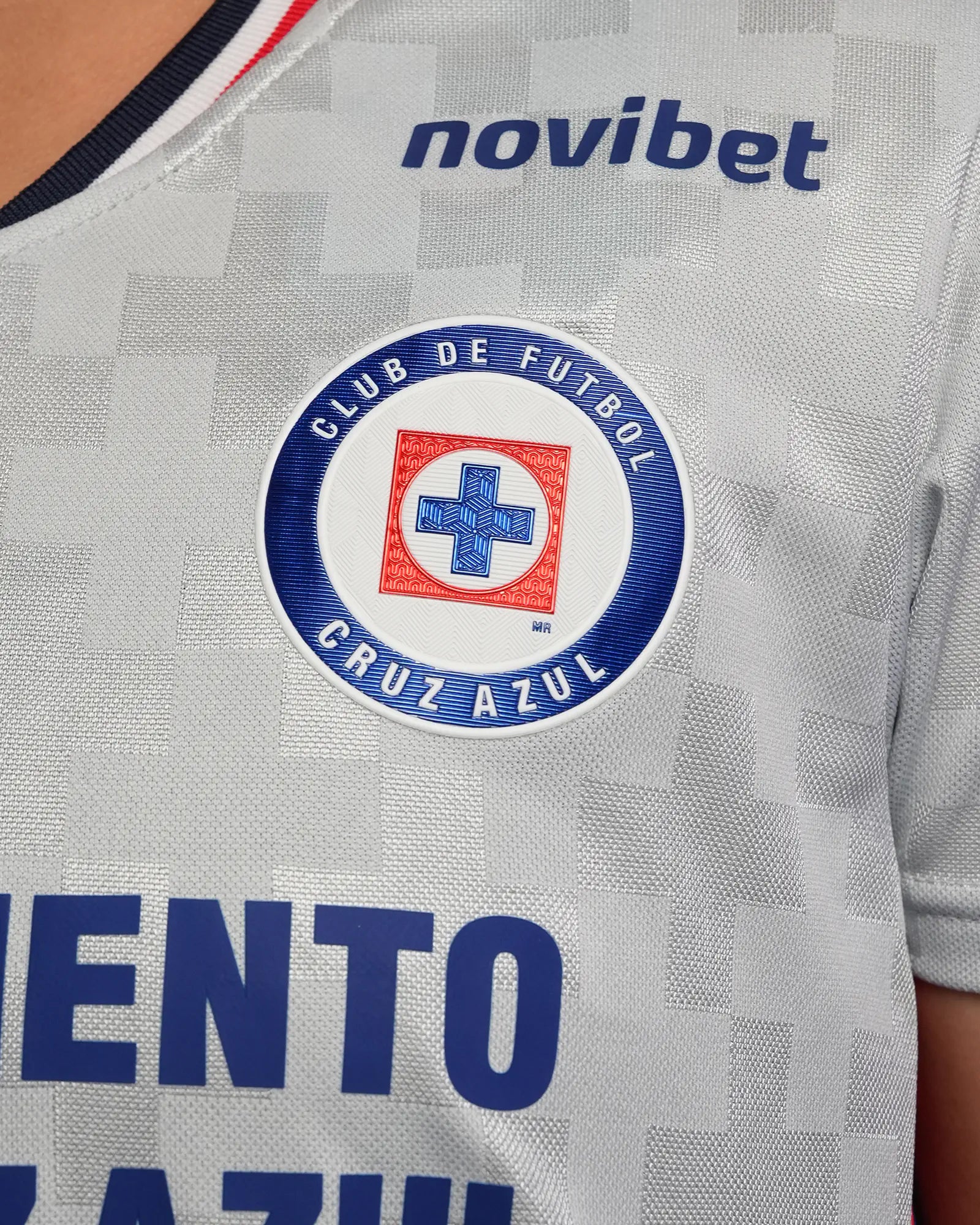 2DA PLAYERA DE JUEGO FEM 1ER EQUIPO GRIS